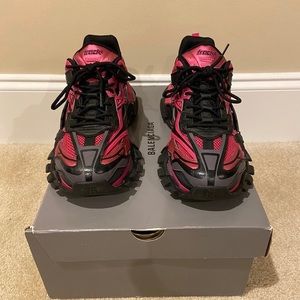 Balenciga track 2